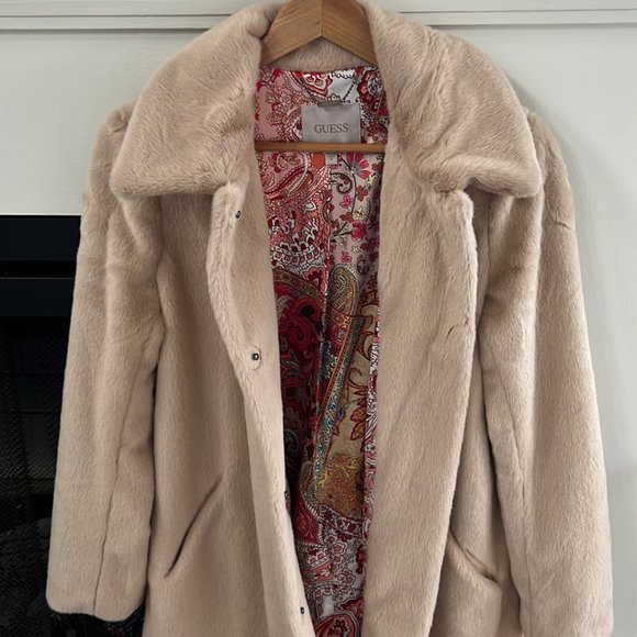Simmone Faux-Fur Coat - Picture 4 of 4